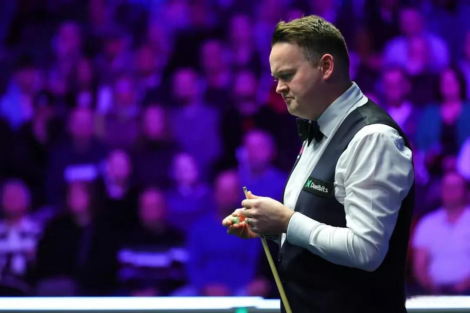 与球员在球 与球员在球